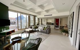 #1103 Cartwright - Oasis On Adderley
